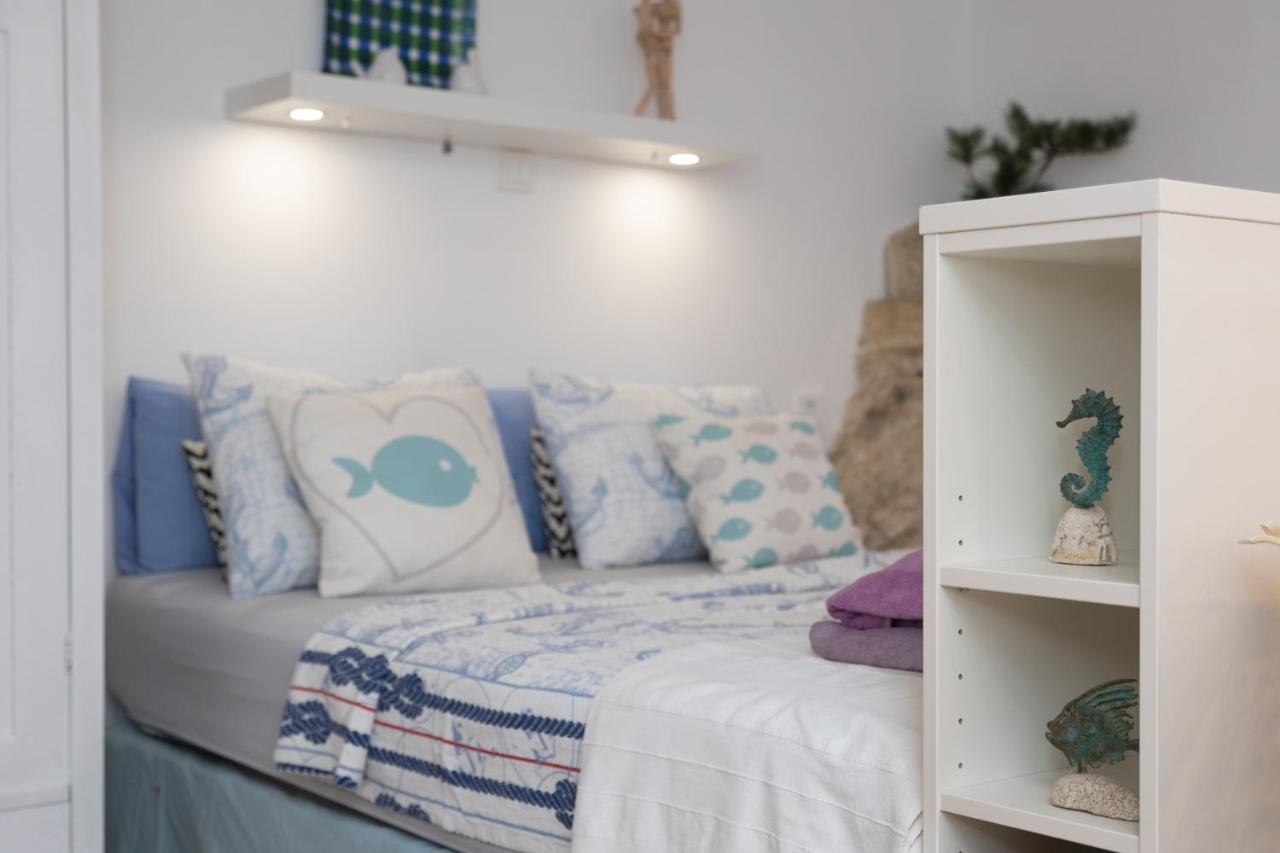 Charming Studio Apartment At House Rustica With Terrace And Nearby Parking Punat Dış mekan fotoğraf